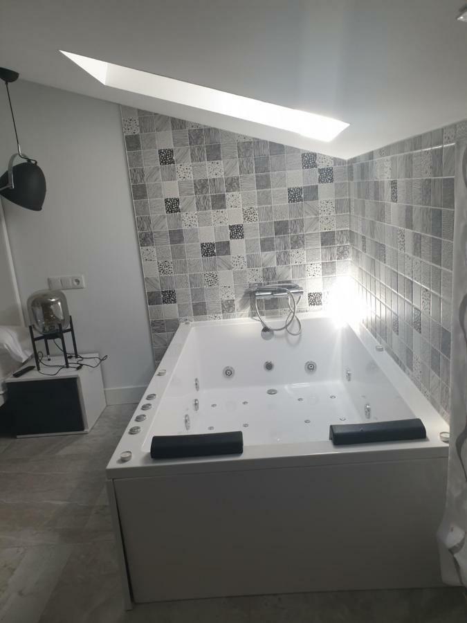 Apartamentos Hostal Cabanas Carboneras de Guadazaón 외부 사진