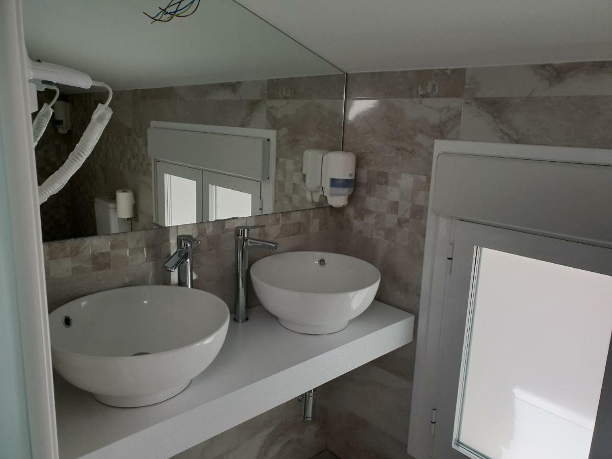 Apartamentos Hostal Cabanas Carboneras de Guadazaón 외부 사진