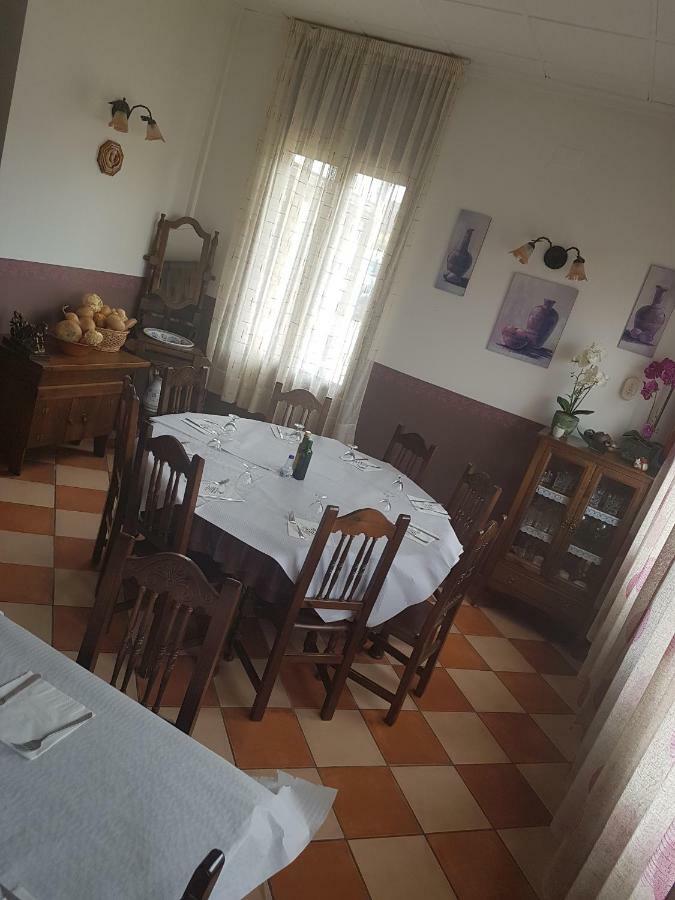 Apartamentos Hostal Cabanas Carboneras de Guadazaón 외부 사진