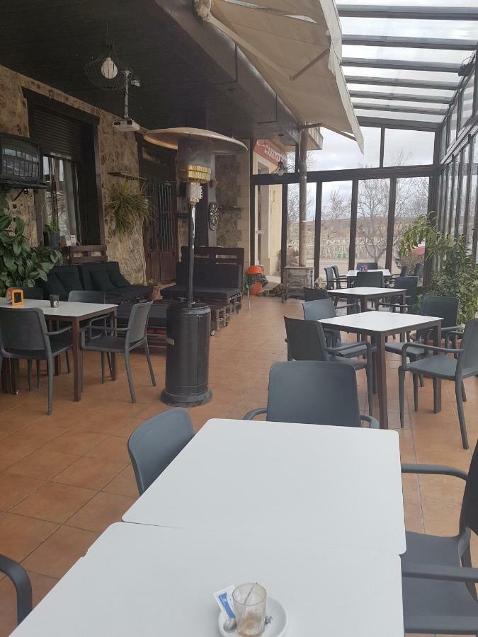 Apartamentos Hostal Cabanas Carboneras de Guadazaón 외부 사진